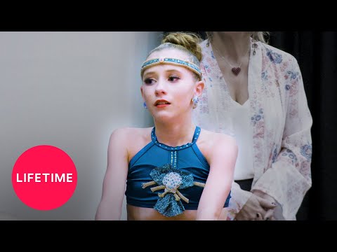 Dance Moms: Yolanda Psyches Out Elliana (Season 8) | Extended Scene | Lifetime